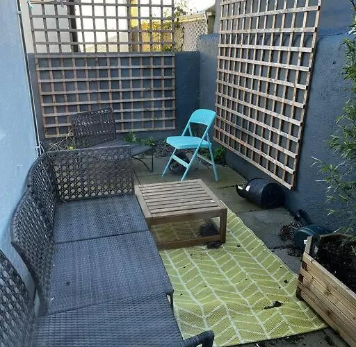 Trendy Artisan In Stoneybatter Near City Centre דבלין